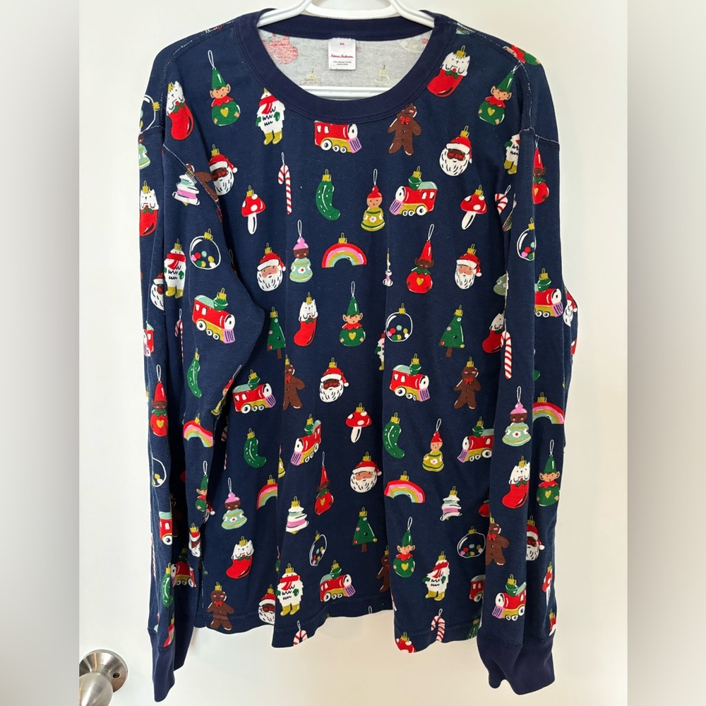 Hanna Andersson Navy PJ  Top with Multicolor Holiday Motifs - Size XXL